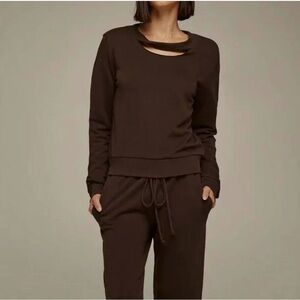 Lanston twist neck sweatshirt size XS color umber- brown NWT